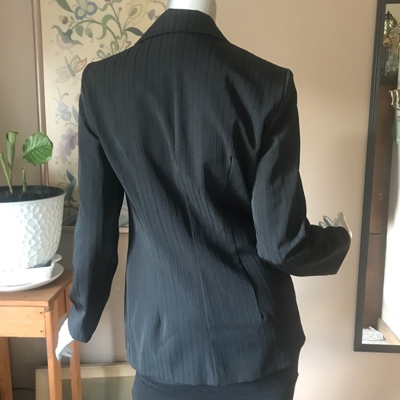 Vintage Y2K Black Pinstripe Blazer Jacket 2 Button Front Size 6 - Picture 9 of 13
